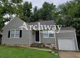 Welcome Home to 4323 Troup Ave!