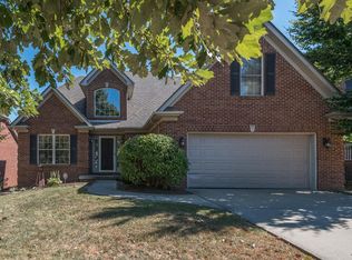 2633 Red Leaf Dr, Lexington, KY 40509