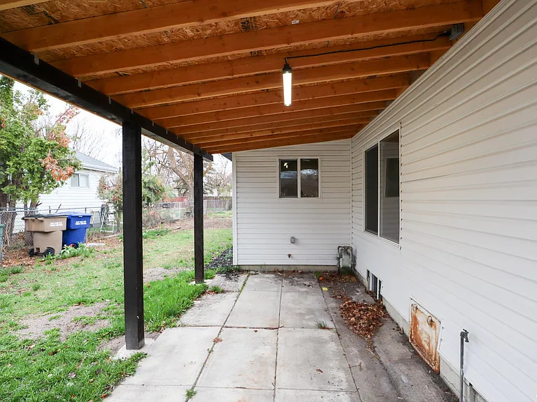 E Atkin Ave — Photo 18
