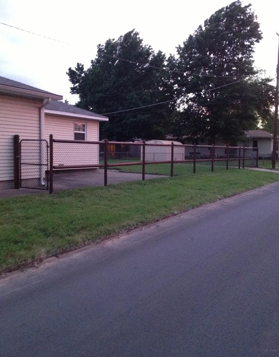 4902 S Cincinnati Avenue — Photo 2