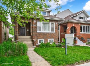4048 W Argyle St, Chicago, IL 60630