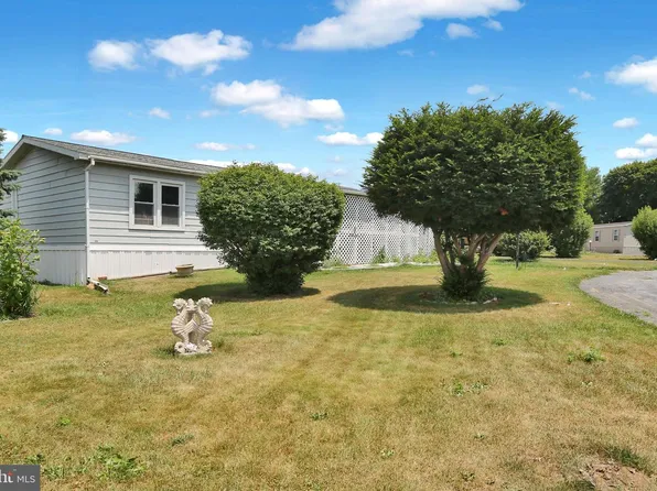 407 Palm City Park, Annville, PA 17003