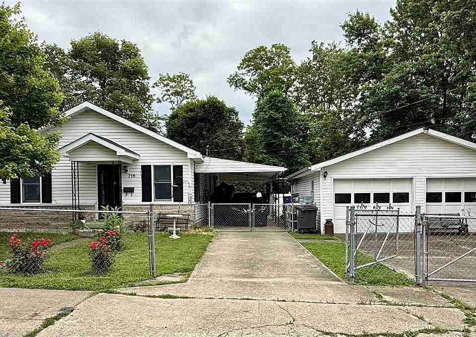 1st image of 718 Maple St