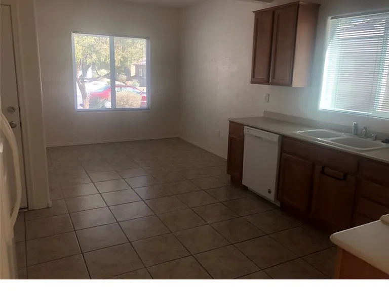7908 Broadwing Dr — Photo 18