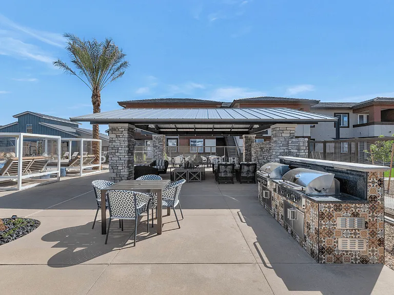 Everly at Morrison Ranch Luxury Apartments — Photo 41