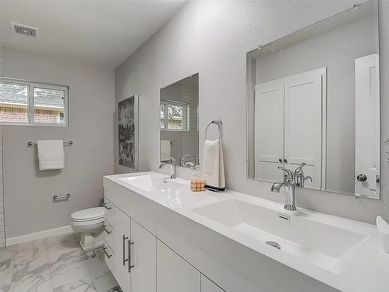 607 Field St — Photo 23