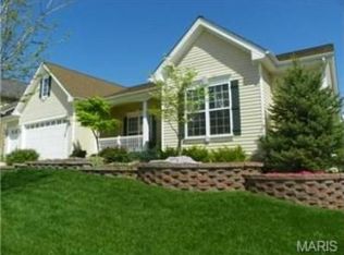 214 Hawthorn Meadows Ct, O'Fallon, MO