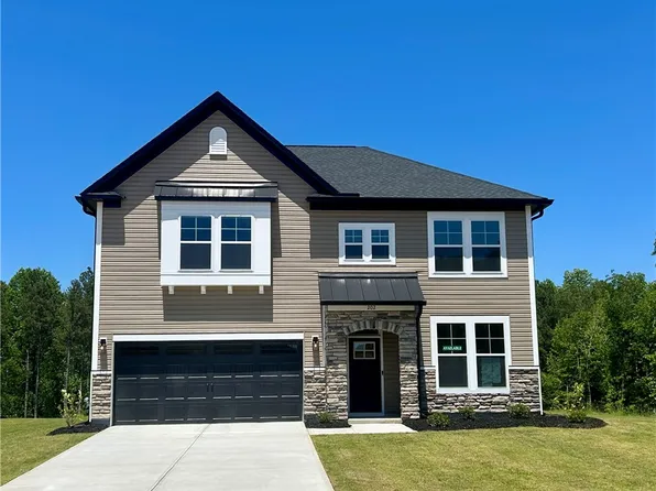 202 Bellflower Ln, Anderson, SC 29625