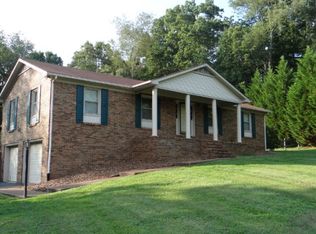 2342 Peppermint Dr, Cookeville, TN 38506