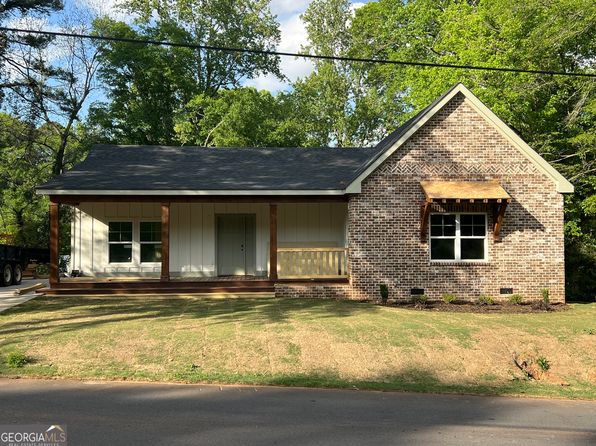 135 Church St, Palmetto, GA 30268