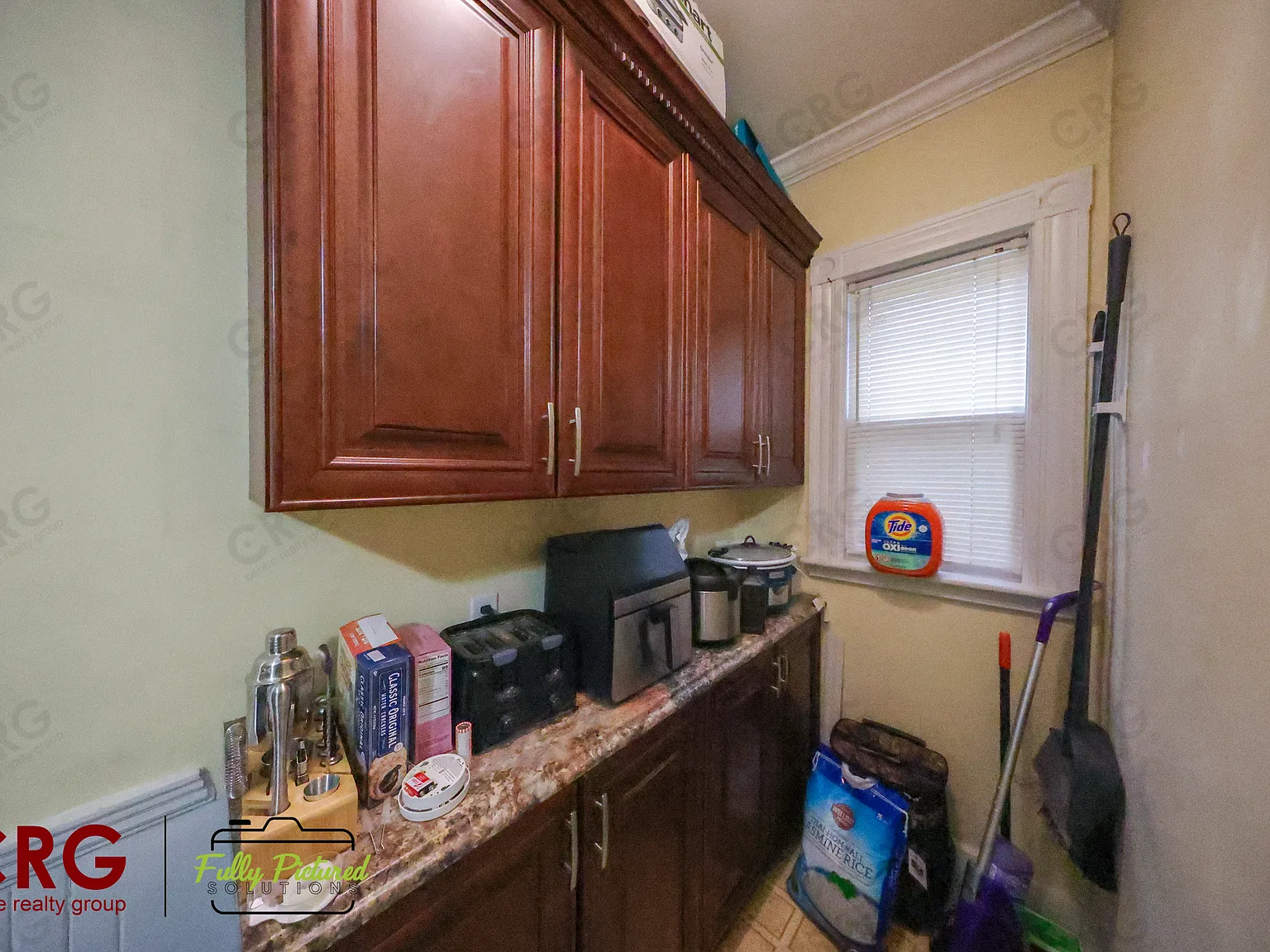 3 bed, 1600 sqft, $3,000 — Photo 4
