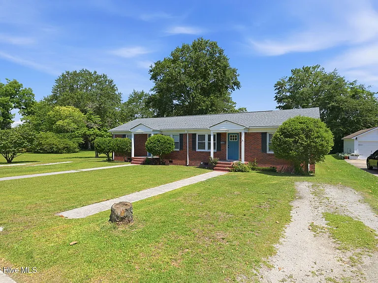 1714 Lucerne Way — Photo 20