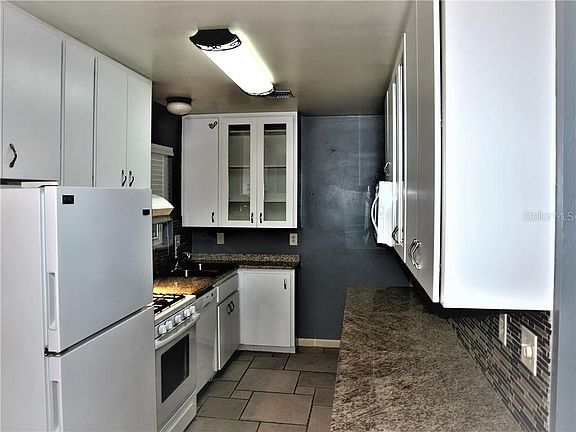 4th image of 6253 Sooner St