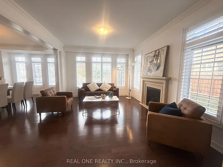 39 Mowder Dr — Photo 6