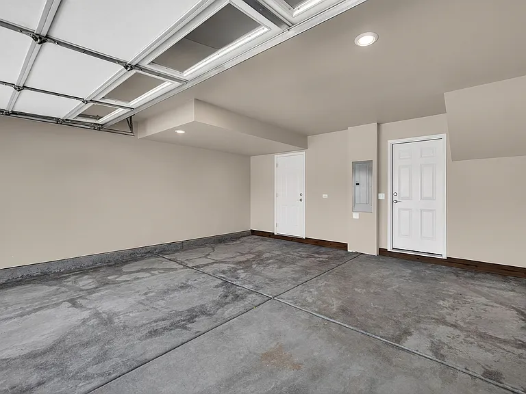 2635 Lohan Way — Photo 14