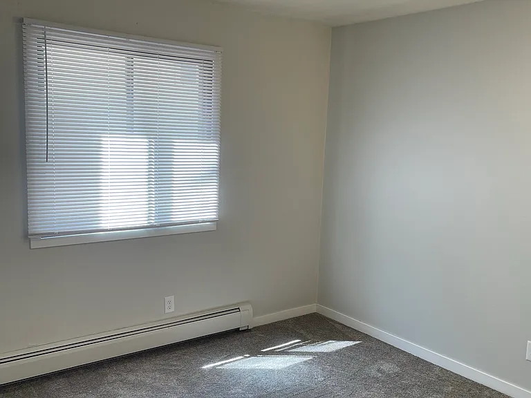 443 S Johnson St #4S — Photo 14