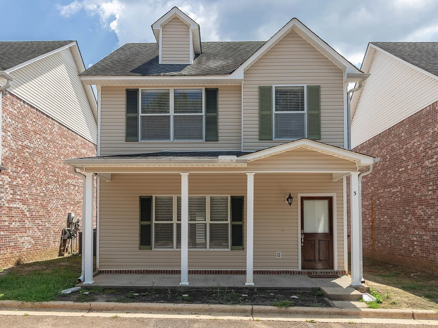 2602 Harris Drive #3 - 3 — Photo 2