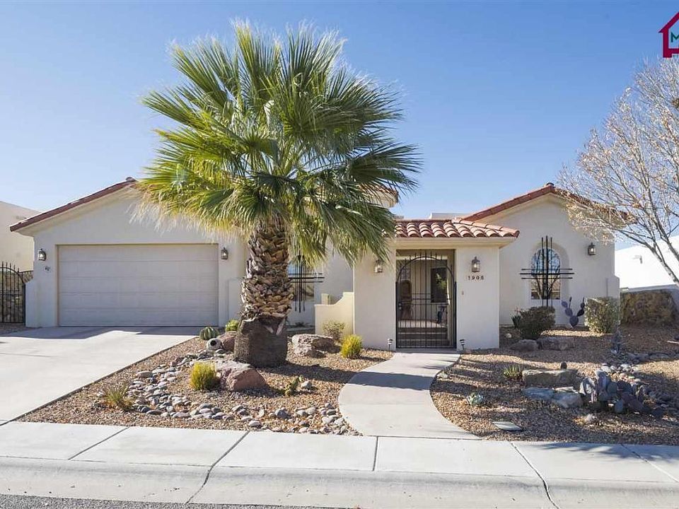 1st image of 1905 Palm Canyon Dr