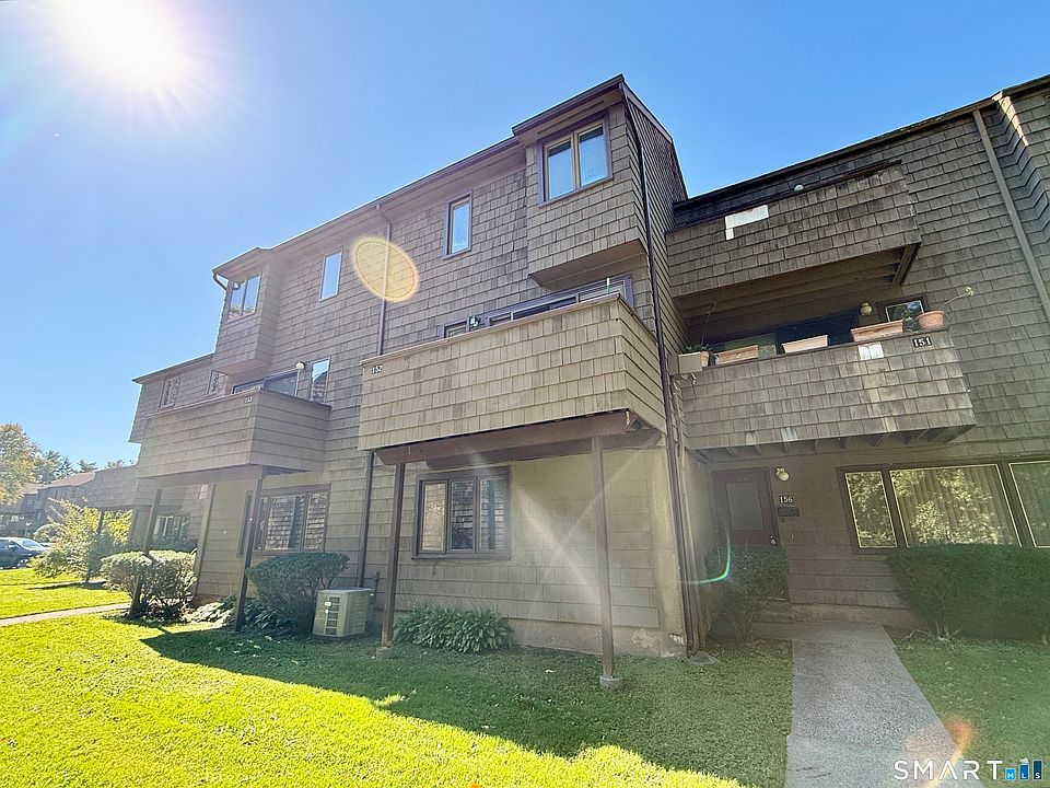 1st image of 152 Towne House Road #152