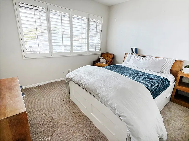 3044 Cresta Way — Photo 14