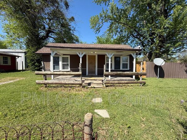 209 W Magnolia St