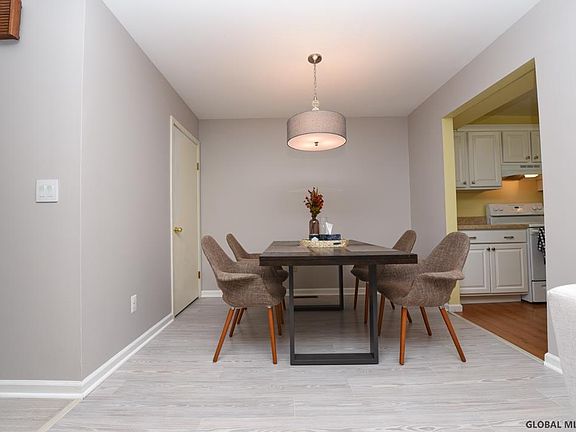 5th image of 74 Velina Dr