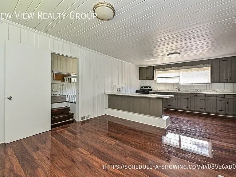 217 Bennett St — Photo 8