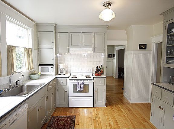 Period Style Kitchen