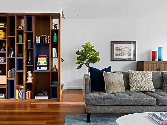 2nd image of 584 Pacific St APT 2