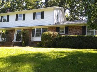 471 Morgan Ln, Warsaw, VA 22572