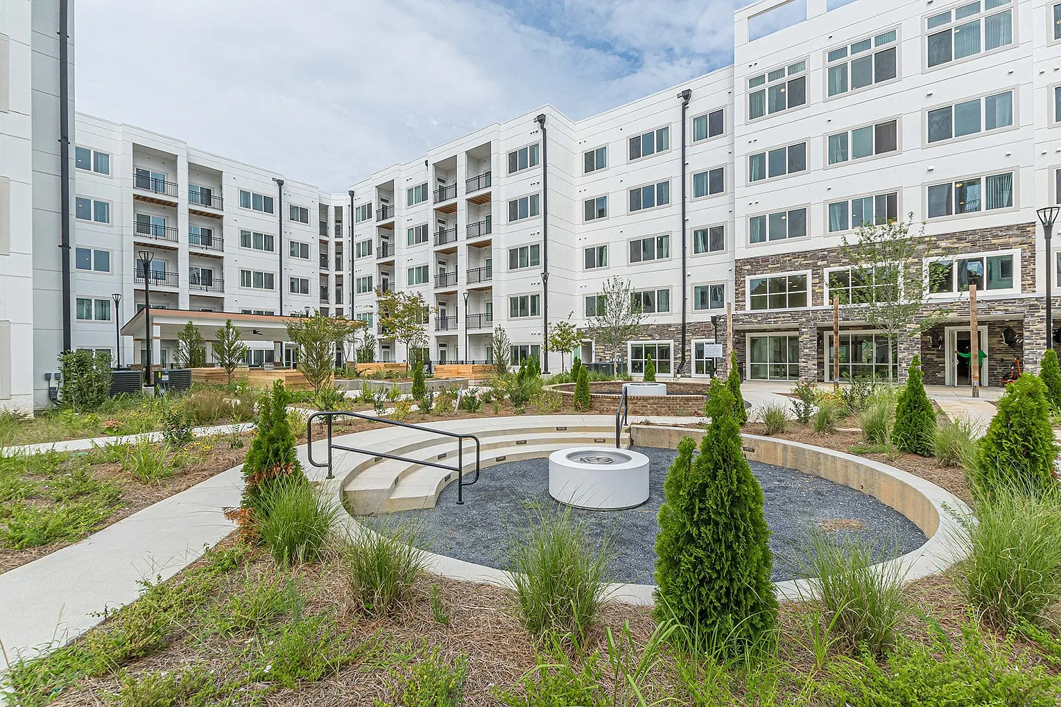 Briar Park 55+ Apartments — Photo 4