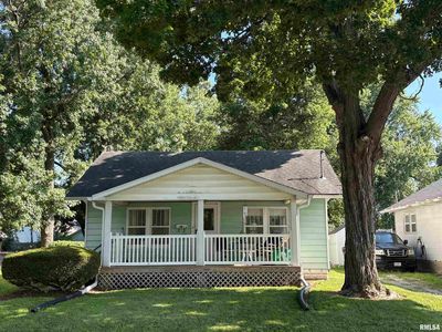 1216 W England St, Taylorville, IL, 62568