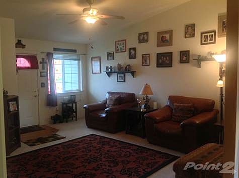 Main Living Room_03