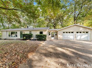 8446 Brower Ave NE, Rockford, MI 49341