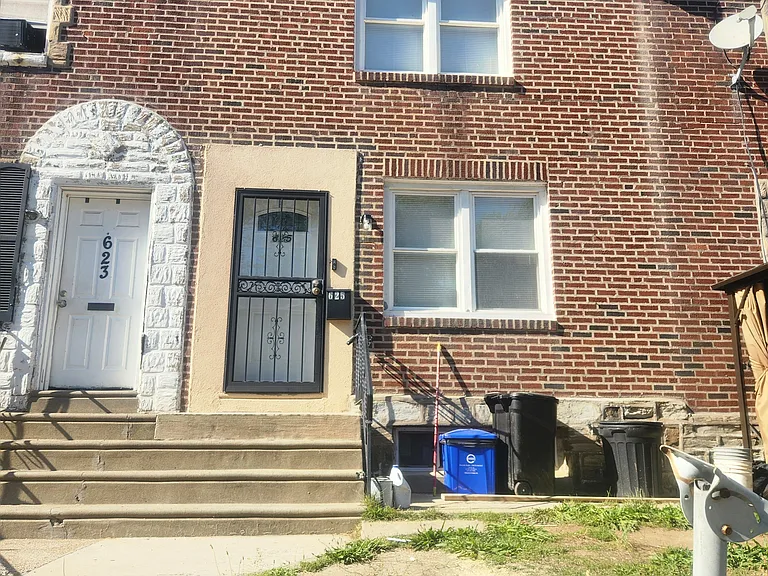 625 E Annsbury St — Photo 14