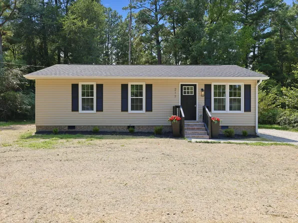217 Fox Run Dr, Wendell, NC 27591