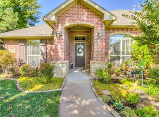 2909 Ash Grove Rd, Edmond, OK 73003