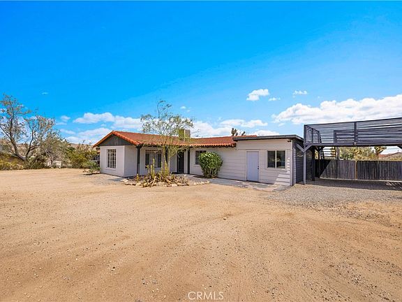 3rd image of 6685 Sunnyhill Rd
