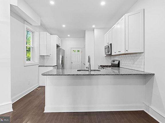 5th image of 1348 S 52nd St