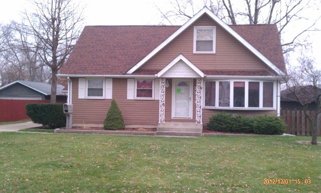 1st image of 2939 Sandra Ave
