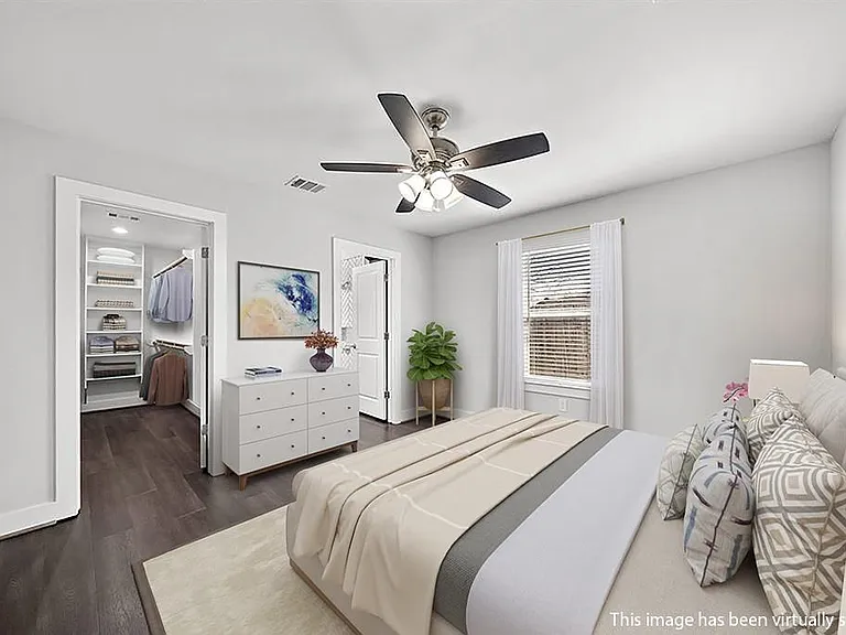 1511 McNeil St — Photo 3