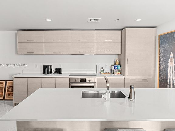 4th image of 1300 S Miami Ave #2810