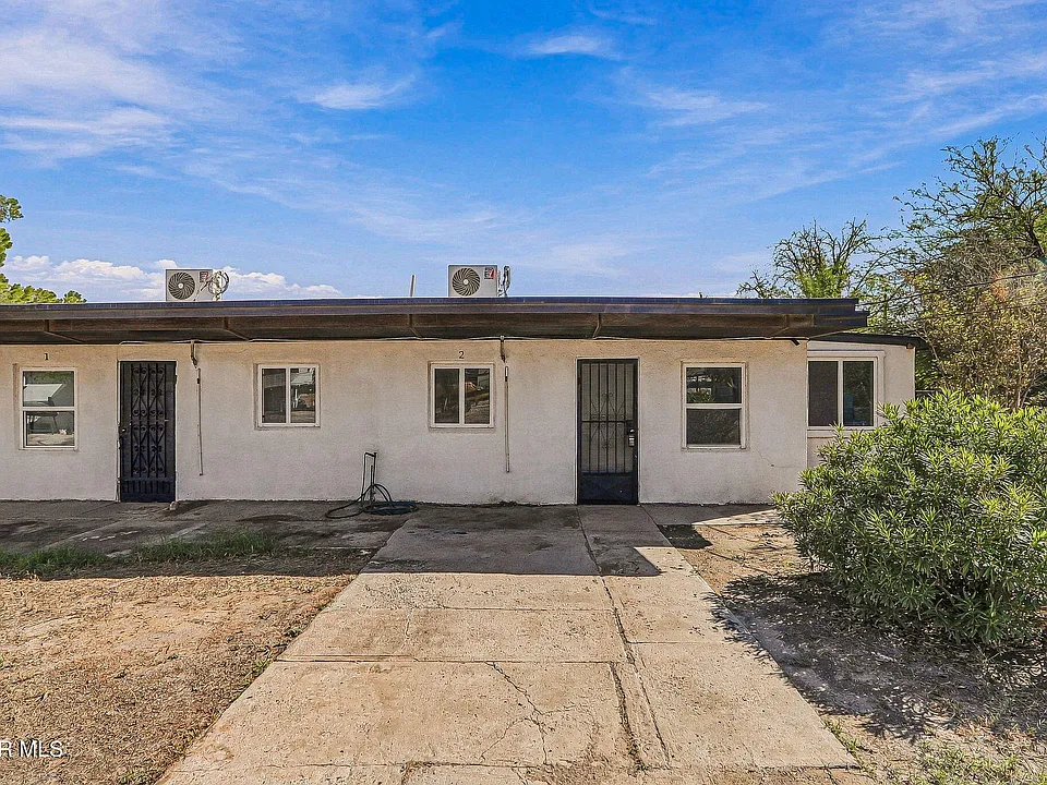 589 Myra St #2