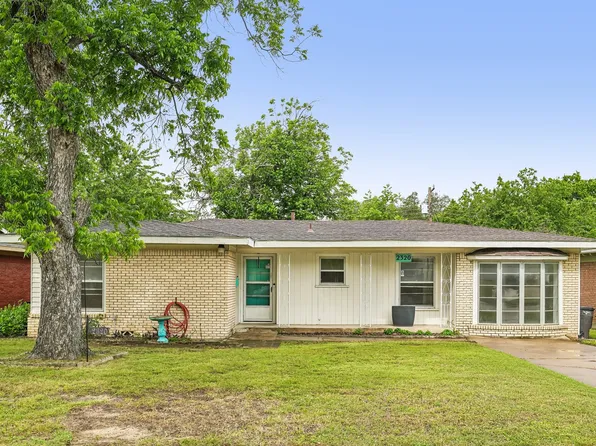 2320 Maryel Dr, Fort Worth, TX 76112