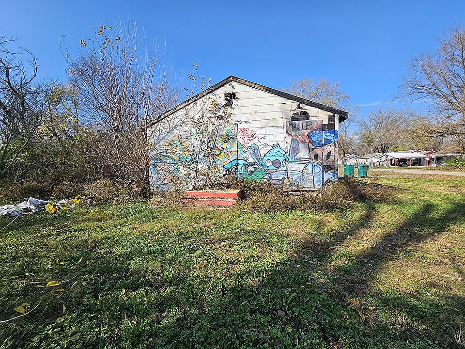 1214 Richard Dr, Cahokia, IL 62206 | Zillow