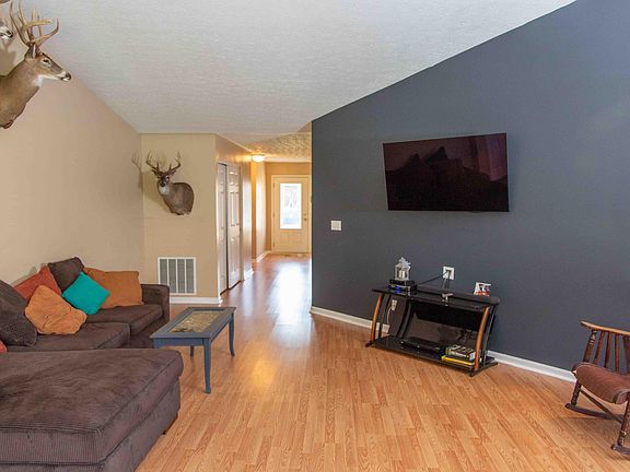 2nd image of 1089 Summerlake Dr