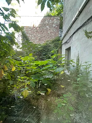 Rented by Nooklyn NYC LLC | media 21