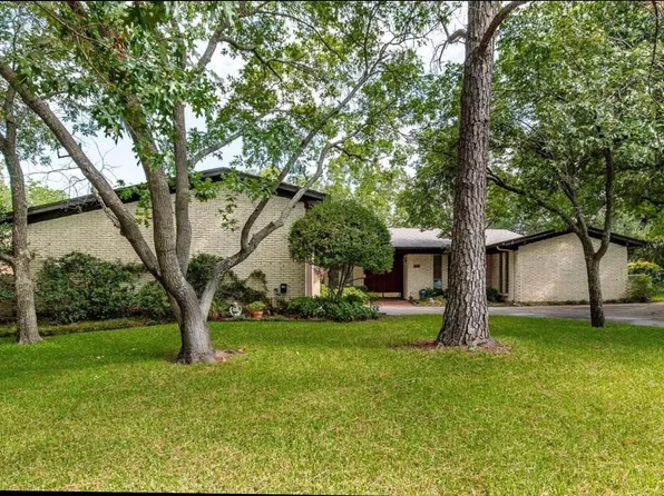 1928 Loma Linda Ct, Fort Worth, TX 76112