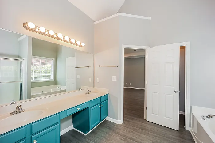 338 Interlake Pass — Photo 10