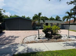 3335 10th Ave N, Palm Springs, FL 33461